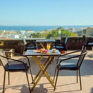 *** Alojamento de Acomodação e Pequeno-almoço Uptown Portugal